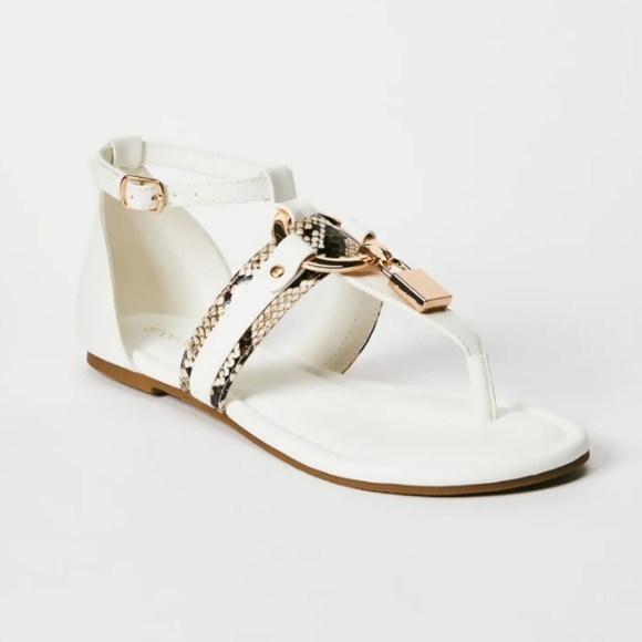 🌞 White "Davinna" Sandals" - Picture 6 of 7